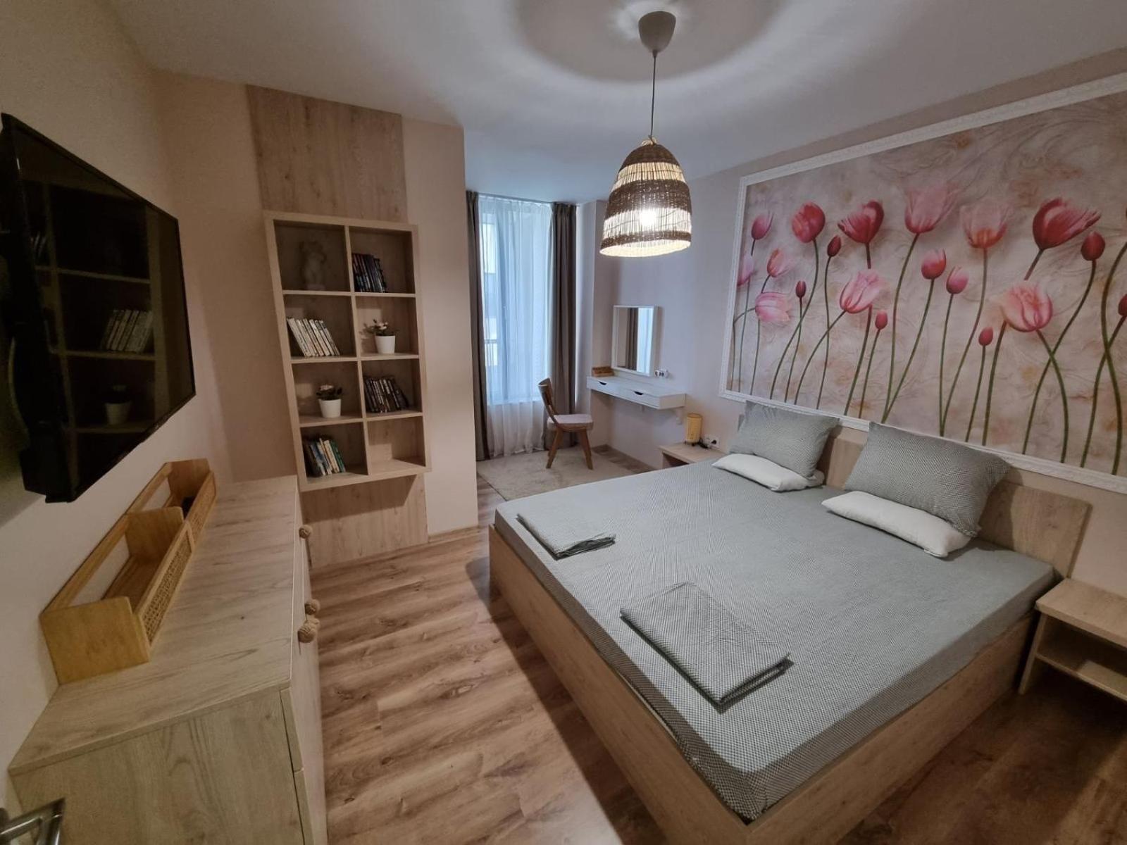 Apartment Polina - 2Bd Next To Sea Garden Warna Exterior foto